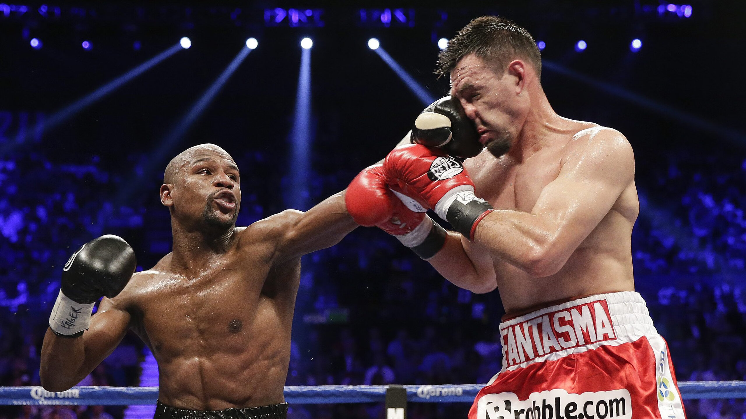 穆古鲁扎在C9比赛中问鼎冠军，惊险取胜引发热议！